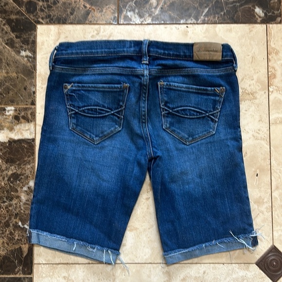 Abercrombie Shorts - Picture 5 of 5